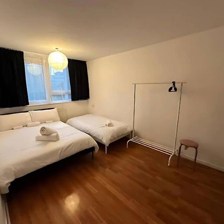 City Residence Steps From Kings Cross Station! Лондон Екстер'єр фото